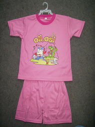 福州榮登貿(mào)易 一站式服裝服飾零售與批發(fā)專家